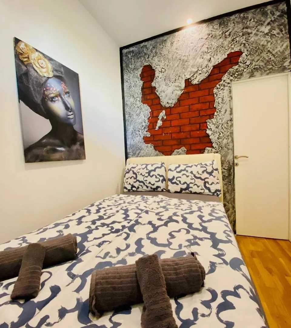 W Apartment - Brigittenau Area Mm28 Vienna 0*,